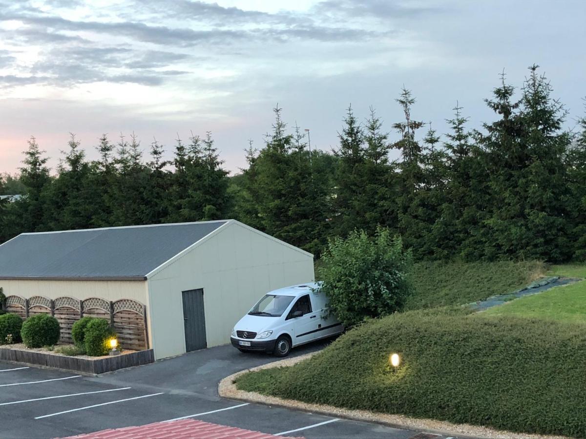 Villa Motel Stenay Zewnętrze zdjęcie